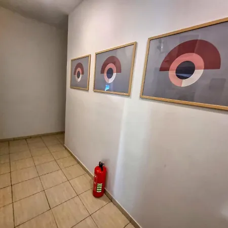 Gasthuis Cozy In Center Sofia